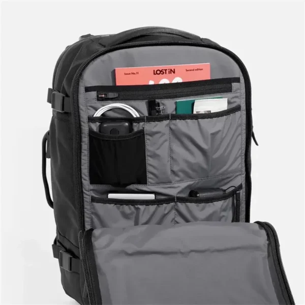 S51a795297d624e8896df9e5ae45bf440I.webp Waterproof PVC Travel Cosmetic Organizer Bag